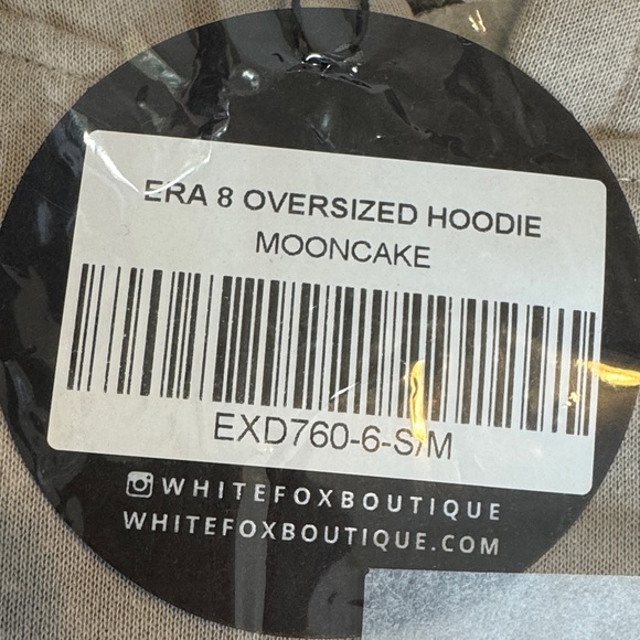 White Fox Boutique Era 8 Oversized Hoodie in Mooncake Color, Size S/M NWT - Picture 7 of 7